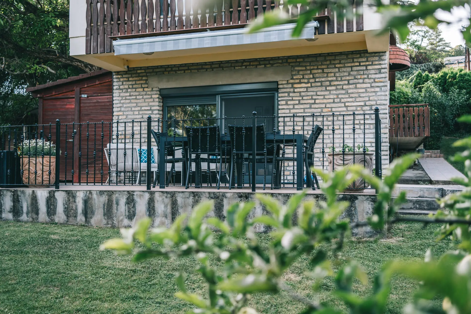 Kert, terasz és erkély — 9